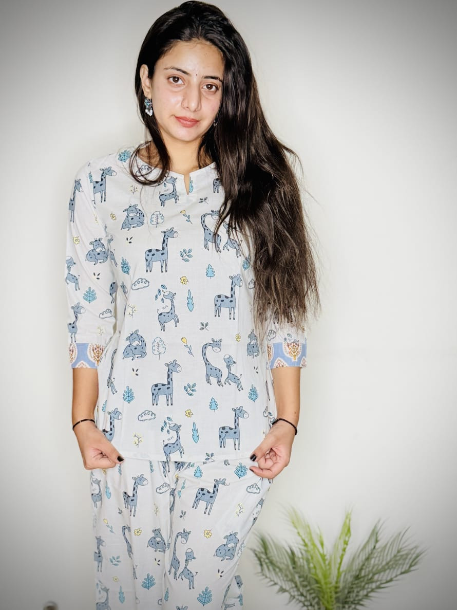 Women Soft Cotton Printed Nightwear Co-ord Set Top Length: 28–31 | Sleeves Length: 17 | Pyjama Length: 38 Giraffe Print