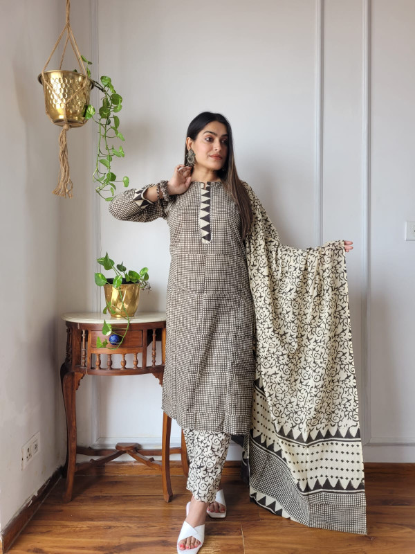 Black & White Hand Block Printed Cotton Suit Set