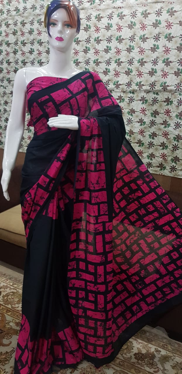 Contemporary Black and Magenta Batik Grid Pattern Cotton Saree.