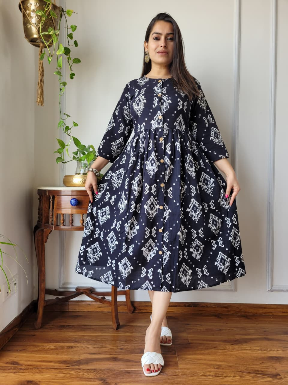 Black and White Ikat Print Cotton A-Line One Piece Dress