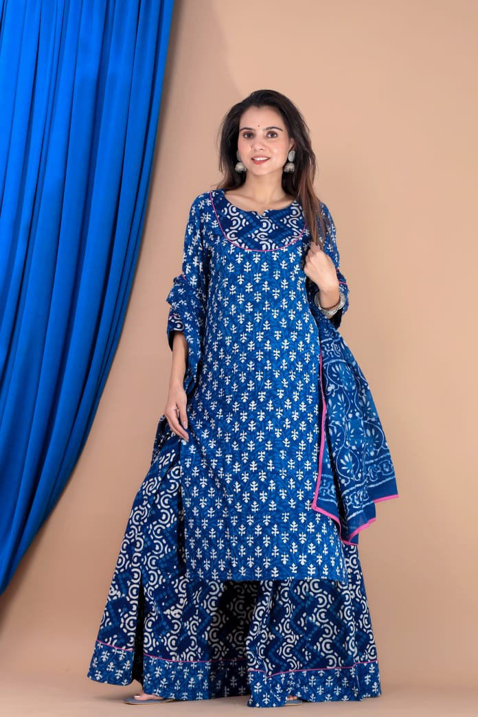 or is me ye add karo Designer Long Kurta & Skirt with dupatta or is la long descrepsan bhi do in english me do,prodect name single line me in english me do Indigo Blue Hand Block Print Cotton Kurta & 